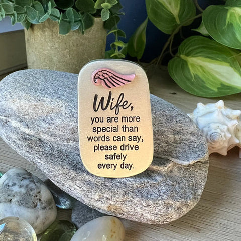 AUTO VISOR CLIP - WIFE