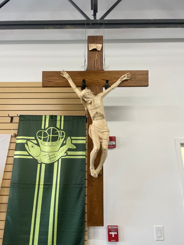 36" CARVED WOOD CORPUS 70" DARK OAK